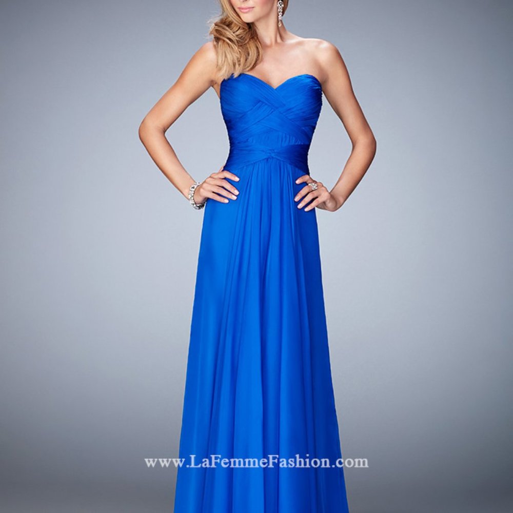 NWT 22815 Gathered Chiffon Gown W/Sweetheart Neck